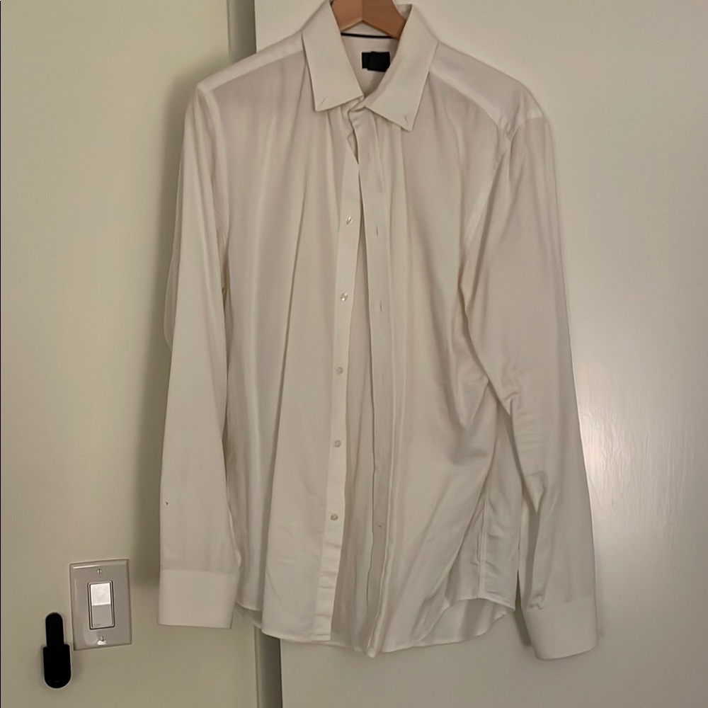 Classic H and M White Men's Shirt